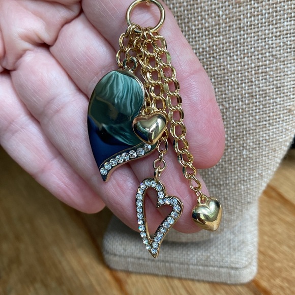 Vintage Cookie Lee NWT Gold Heart Charm Necklace - Picture 3 of 7